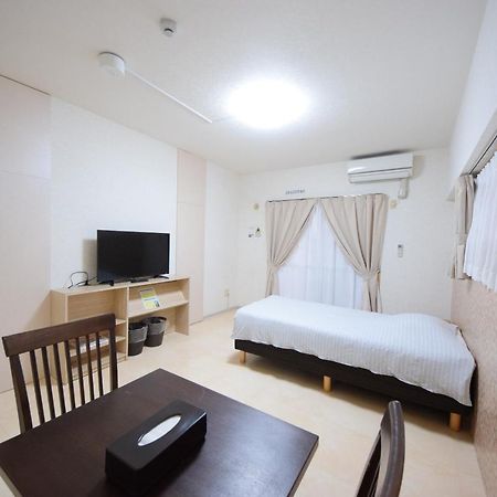 Stay In Sumuka Kokusai Street Tomari Exterior photo