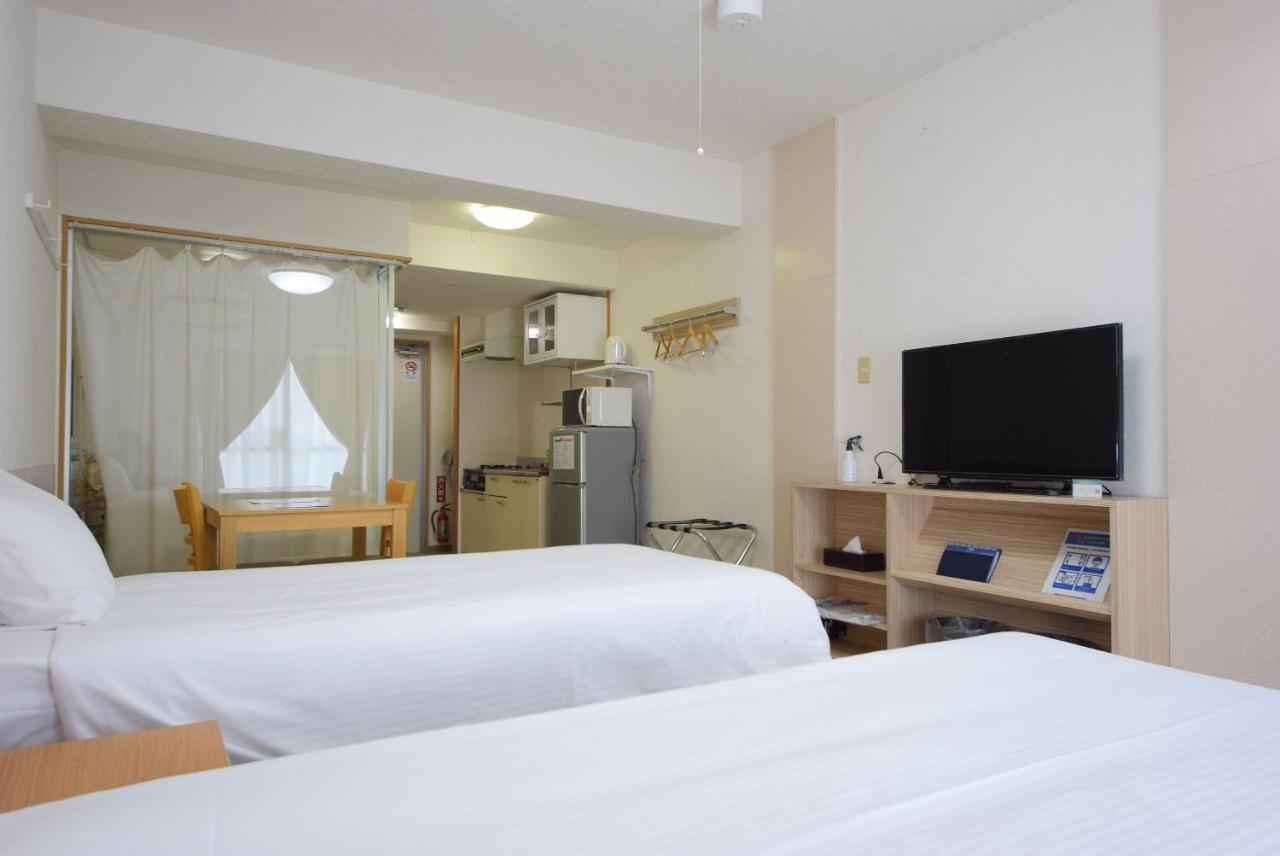 Stay In Sumuka Kokusai Street Tomari Exterior photo