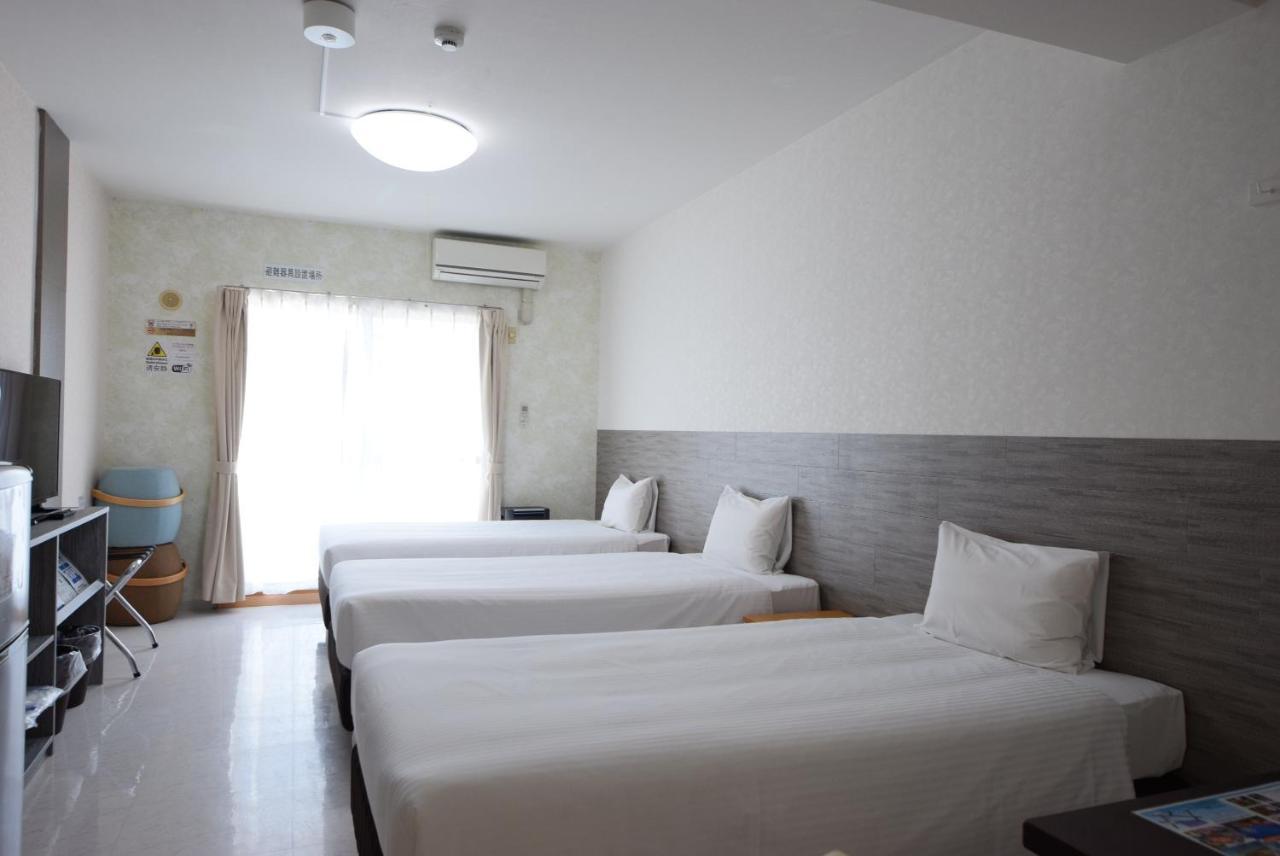 Stay In Sumuka Kokusai Street Tomari Exterior photo